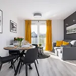 Szymony With & Parking By Renters アパートホテル ザコパネ