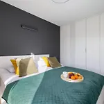 Szymony With & Parking By Renters ザコパネ