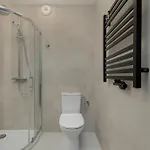 アパートホテル Szymony With & Parking By Renters