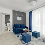 アパートホテル Szymony With & Parking By Renters ザコパネ