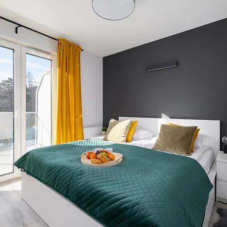 Hotel apartamentowy Szymony With Spa&parking By Renters 4*