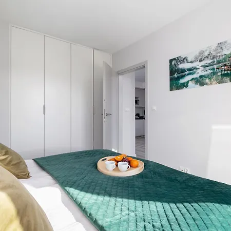 Hotel apartamentowy Szymony With Spa&parking By Renters
