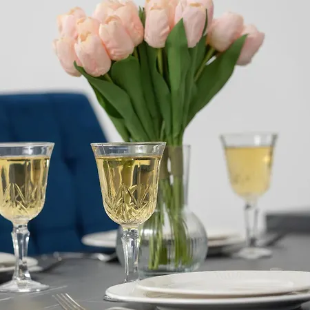 Apartmanhotel Szymony With & Parking By Renters