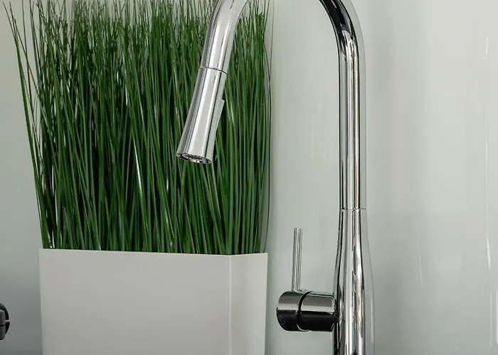 Szymony With & Parking By Renters 公寓式酒店 4*